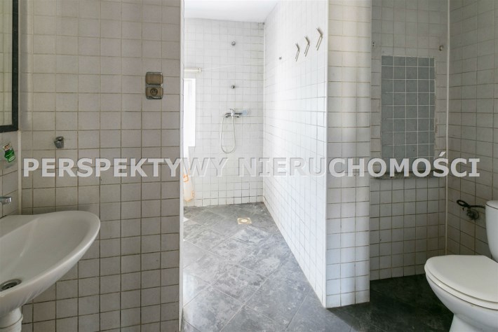 -łazienka parter